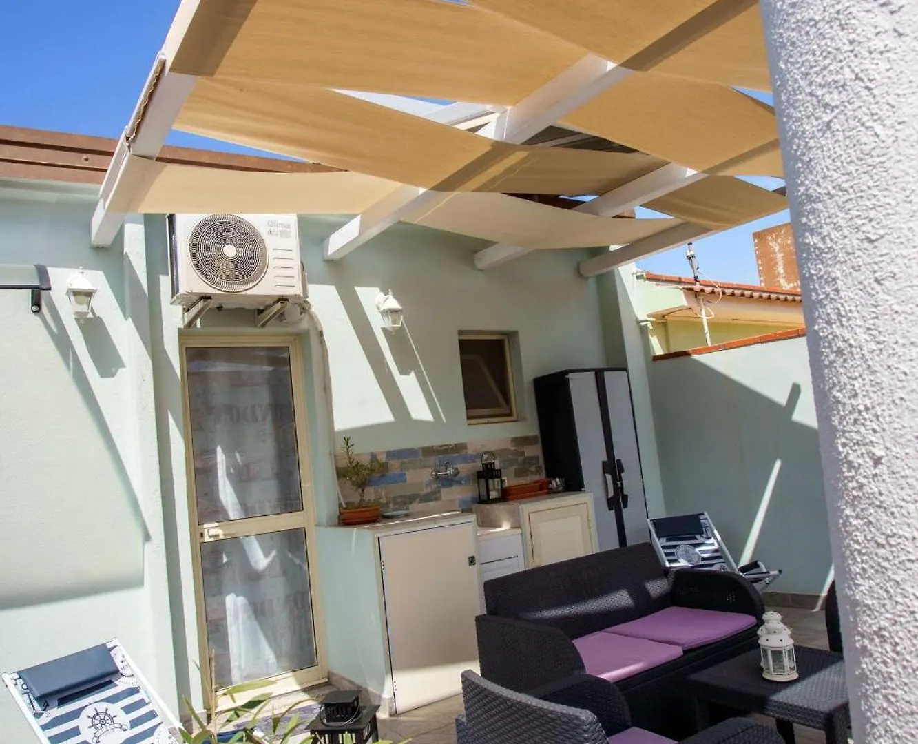 La Casa Del Pescatore Oliveri Apartment